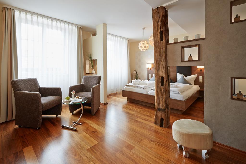 Die Reichsstadt - Hotel Spa Und Restaurant Gengenbach Oda fotoğraf